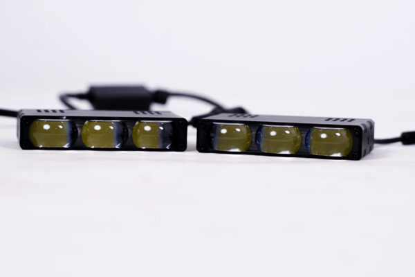 a7 (68 of 141) UPS Waymaker EV600 3-Lens Auxiliary Lights | Dual-Channel Canbus | 7600 Lumens